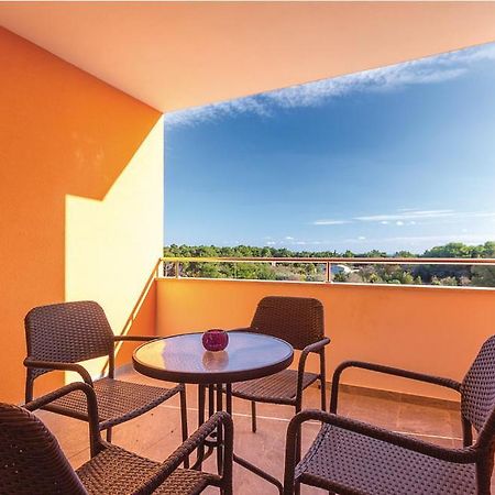 Apartments Sun Премантура Екстериор снимка