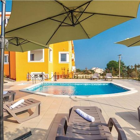 Apartments Sun Премантура Екстериор снимка