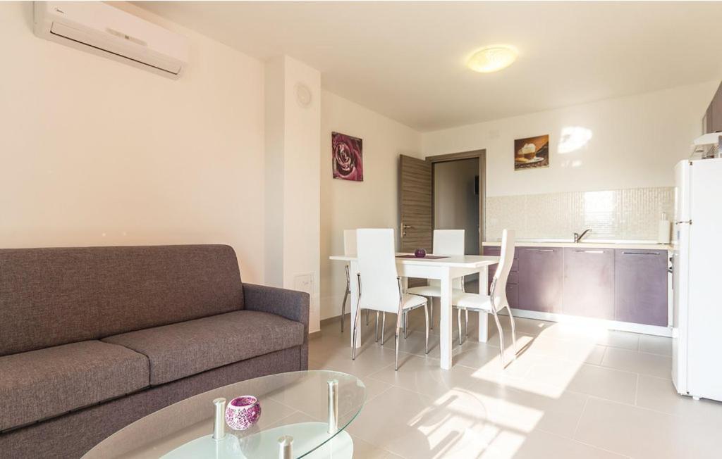 Apartments Sun Премантура Екстериор снимка