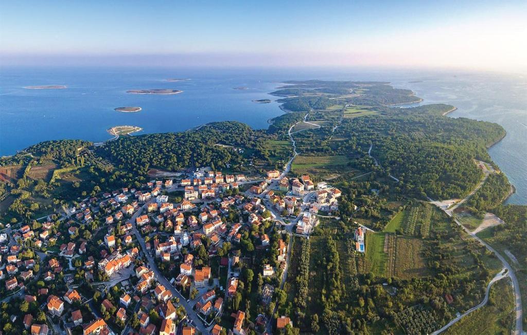 Apartments Sun Премантура Екстериор снимка