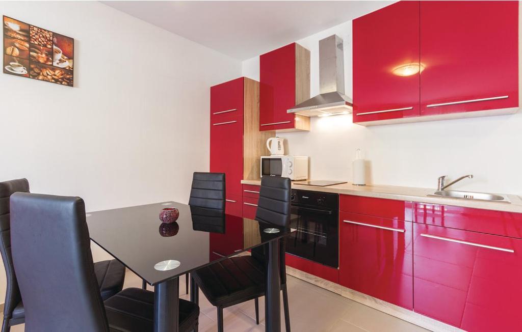 Apartments Sun Премантура Екстериор снимка