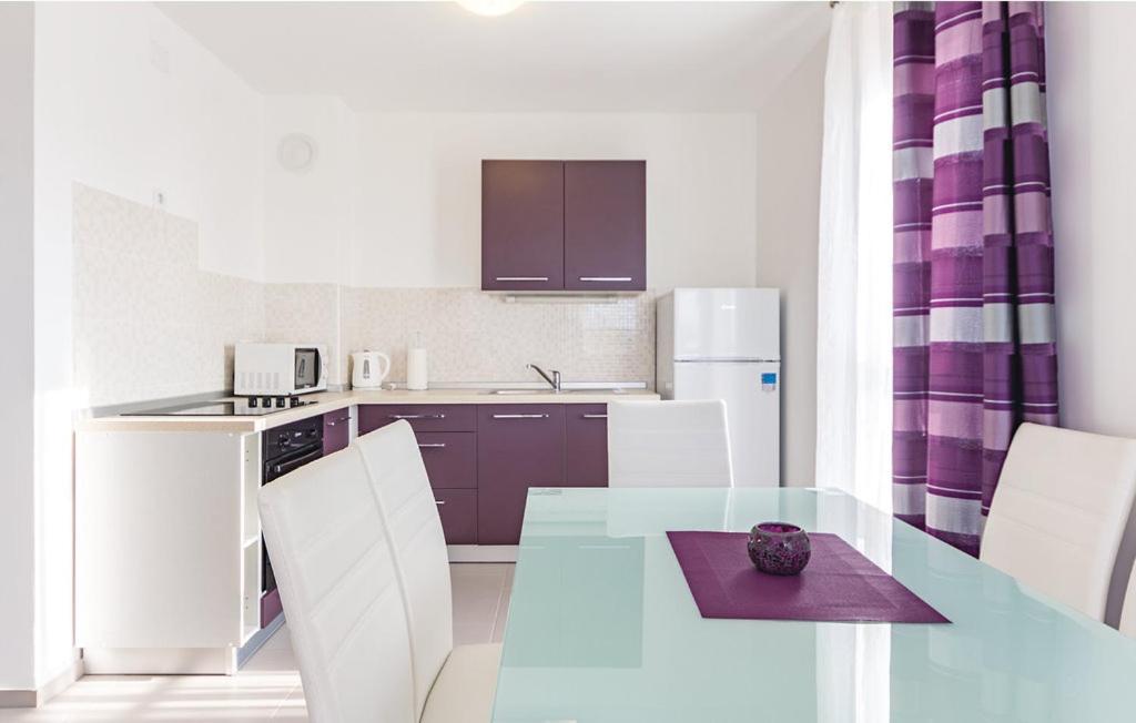 Apartments Sun Премантура Екстериор снимка